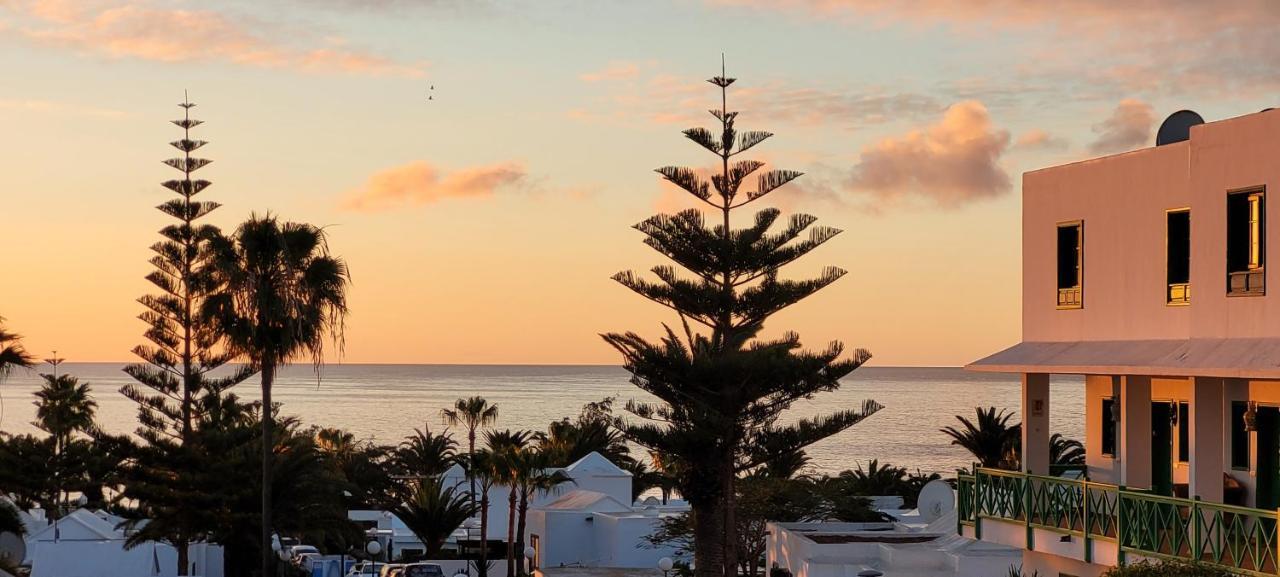 Casahost Bastian Boutique II Seaview Daire Costa Teguise Dış mekan fotoğraf